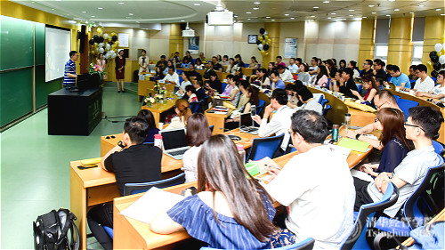 1495422568773032110.jpg 活动现场 logo.jpg