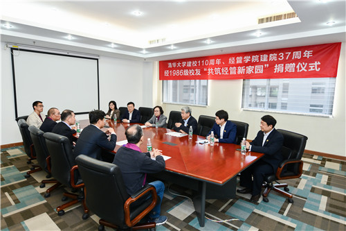 1620606090505034587.jpg 仪式现场.jpg