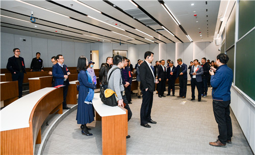 1619141564887068949.jpg 参观新楼_0385.jpg