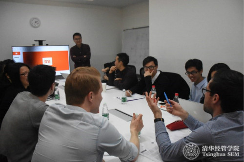 1490594688274063950.jpg 北京小米科技有限责任公司代表与学生进行交流_meitu_1.jpg